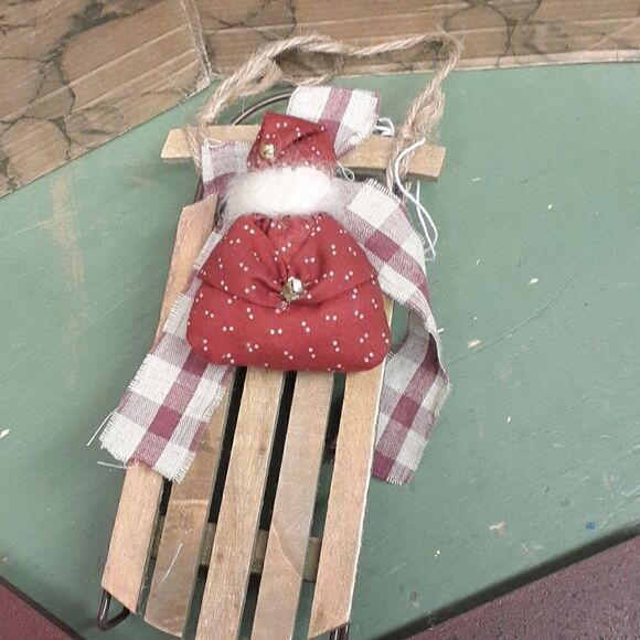 8 pc. Set of the "Spirit of Chrismas" wood ornaments and handmade star - Picture 4 of 15